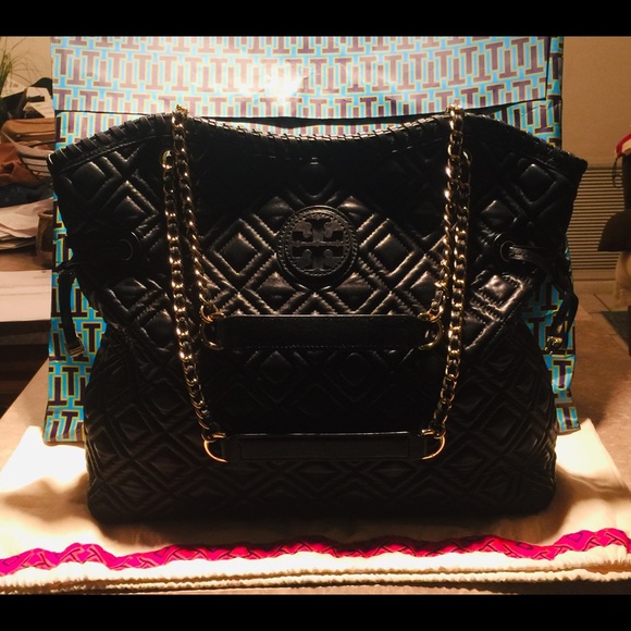 Tory Burch Handbags - Tory Burch Quilted Black Leather Marion Tote Bag